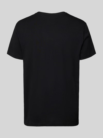 Produktfoto, T-Shirt aus reiner Baumwolle im 2er-Pack von Christian Berg Men, schwarze Farbe, glatte Textur, Rundhalsausschnitt, Regular Fit.