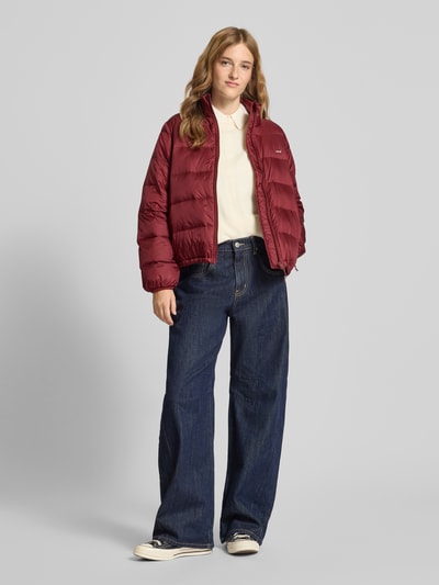 Levi's® Kurtka puchowa o kroju regular fit z detalem z logo model ‘POLLY’ Wiśniowy 1