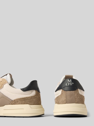 Produktfoto, Low Top Sneaker aus Leder-Mix von Marc O'Polo, mehrfarbig, strukturierte Sohle, Label Print, Materialmix aus Mesh und Veloursleder