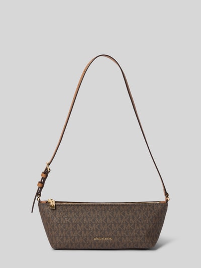 Produktfoto, torebka z wzorem z logo na całej powierzchni, model 'LAILA' od MICHAEL Michael Kors, brązowy kolor, zamek błyskawiczny, główna przegroda, pasek na ramię 74 cm, szerokość w rozmiarze 1: 28 cm, długość w rozmiarze 1: 11 cm, głębokość w rozmiarze 1: 9 cm