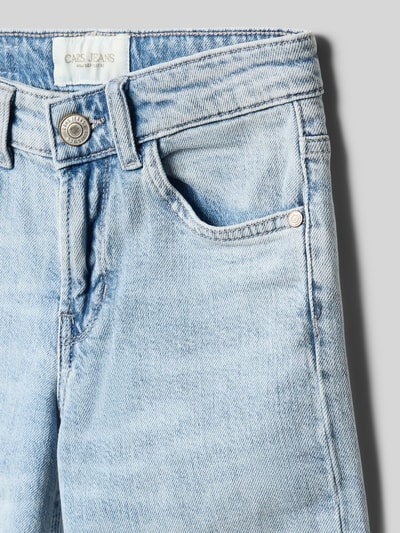 Produktfoto, Straight Leg Jeans im 5-Pocket-Design Modell 'MARA' von CARS JEANS aus hellblauem Baumwoll-Mix mit sichtbarer Struktur.