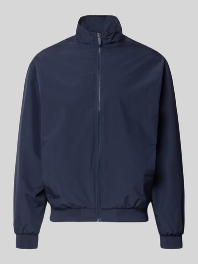 Produktfoto, Regular Fit Jacke mit Stehkragen Modell 'Charge' von JACK & JONES in Dunkelblau, mit Reißverschluss, Eingrifftaschen, elastische Abschlüsse