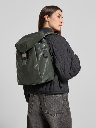 RAINS Rucksack mit verstellbaren Schulterriemen Modell 'Valera' Oliv 1
