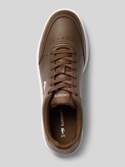 Produktfoto, Sneaker Logo-Prägung Modell 'Court Pro' von Lacoste in Braun mit glatter Oberfläche und weißen Details, Herren Sneaker von Lacoste