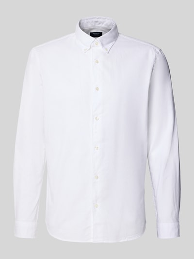 Produktfoto, weißes Slim Fit Freizeithemd aus reiner Baumwolle von MCNEAL mit Button-Down-Kragen, durchgehender Knopfleiste und langem Arm.