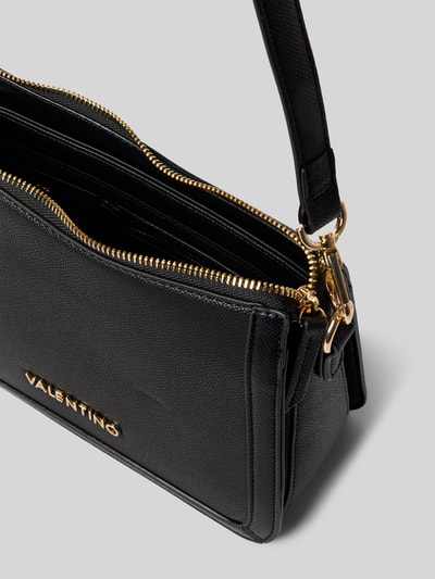 VALENTINO BAGS Crossbody Bag mit abnehmbarem Schulterriemen Modell 'IVY' Black 4