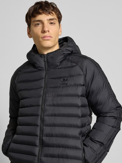 adidas Originals Kurtka pikowana z kapturem Czarny 3