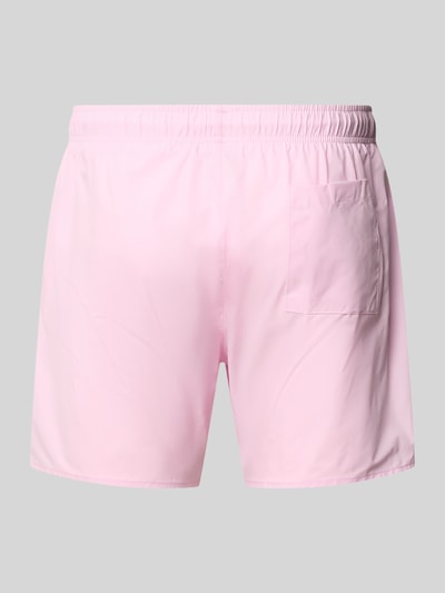 Produktfoto, rosafarbene Regular Fit Badeshorts mit Logo-Details Modell 'ICONIC' von BOSS, glatte Textur, Herren Badehose