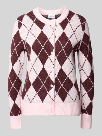 Produktfoto, Strickjacke im Allover-Look Modell 'AGGIE' von VILA, rosa-braunes Rautenmuster, Rundhalsausschnitt, Knopfleiste, Material-Mix mit Stretch-Anteil, Regular Fit