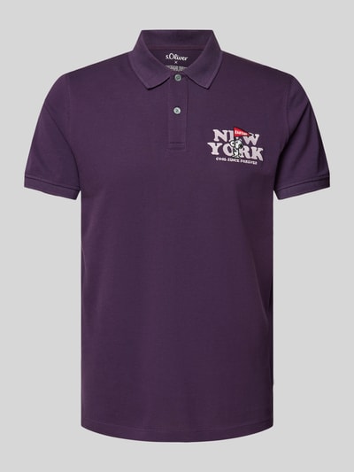 s.Oliver RED LABEL Regular Fit Poloshirt aus Baumwollpiqué mit Peanuts®-Motiv Violett 2