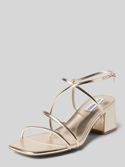 Produktfoto, Sandaletten mit Keilabsatz Modell 'Remmi' von Steve Madden, goldfarben, Abgerundete-Spitze, Riemen mit Dornschließe, glatte Sohle, Absatzhöhe: 6 cm, Größe 40