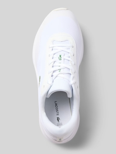 Produktfoto, Low Top Sneaker aus Mesh Modell 'NEO RUN ACE' von Lacoste in Weiß, abgerundete Schuhspitze, unifarbene Optik, Logo-Stitching, Schnürung, strukturierte Sohle, Vogelperspektive