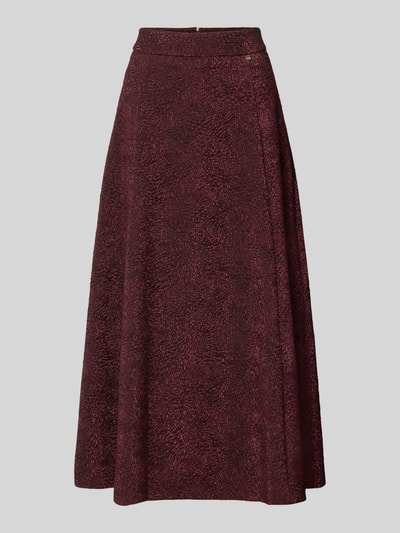 Produktfoto, Midirok met structuurpatroon van Rinascimento in bordeauxrood, elastische materiaalmix, A-lijn, naadritssluiting, bandwijdte maat S 35 cm, totale lengte maat S 90 cm