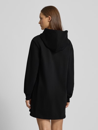 Calvin Klein Jeans Sukienka o kroju relaxed fit z kapturem i wyhaftowanym logo model ‘Terry’ Czarny 5