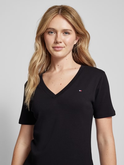 Tommy Hilfiger T-Shirt mit V-Ausschnitt Modell 'NEW SLIM CODY' Black 3