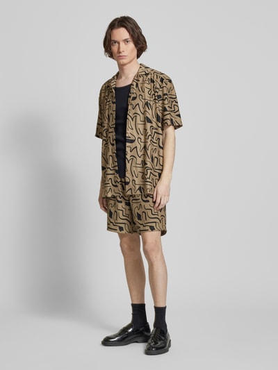 Only & Sons Koszula casualowa o kroju regular fit z fakturowanym wzorem model ‘KARI’ Beżowy 1