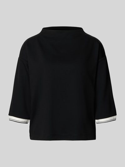 Produktfoto, Relaxed Fit Pullover mit Viskose-Anteil Modell 'Utalba' von Someday in Schwarz mit weiß abgesetzten Halbärmeln, elastischer Material-Mix