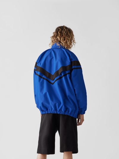 Khrisjoy Jacke mit Kontraststreifen Royalblau 5