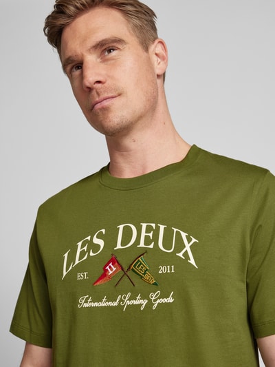 Les Deux T-Shirt mit Label-Stitching Modell 'Ivy' Khaki 3