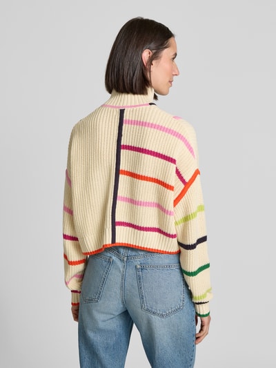 Staud Cropped Strickpullover mit Stehkragen Ecru 5