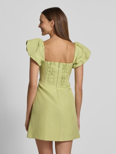 Forever New Cocktailjurk van linnenmix met pofmouwen, model 'Aspen Ruched' Lichtgroen - 5