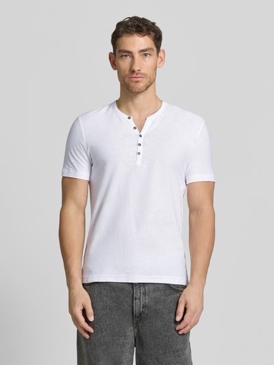 MCNEAL T-Shirt mit V-Ausschnitt und Knopfleiste Weiss 4