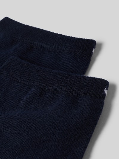 Produktfoto, Socken im 2er-Pack von Tommy Hilfiger z bawełnianej mieszanki, ciemnogranatowe, elastyczny ściągacz, logo, tekstura miękka
