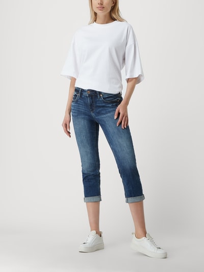 Silver Jeans Curvy Fit Caprijeans mit Stretch-Anteil Modell 'Suki' Dunkelblau 1