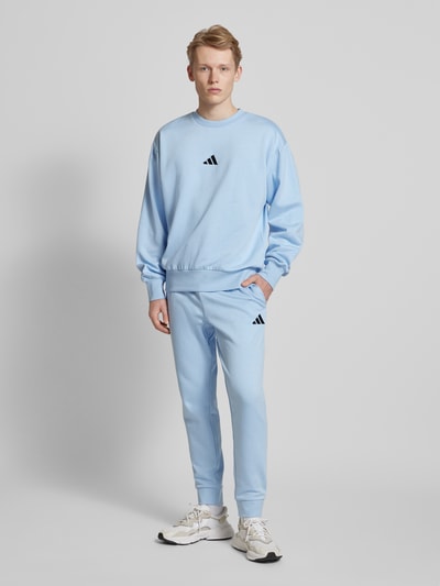 ADIDAS SPORTSWEAR Sweatshirt mit Rundhalsausschnitt Bleu 1