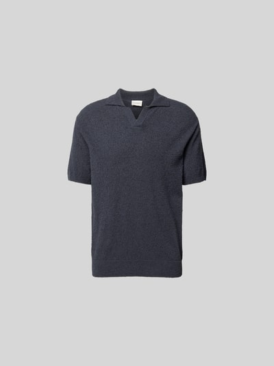 Produktfoto, Regular Fit Poloshirt in Strick-Optik von Closed in Dunkelblau, Baumwoll-Mix, kurzärmelig, sichtbare Strickstruktur