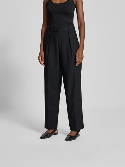 Closed Stoffhose mit Bundfalten Black 4