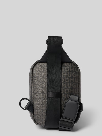 HUGO Umhängetasche mit Label-Muster Modell 'QUANTIC_M_MONOSTRAP' BLACK 4