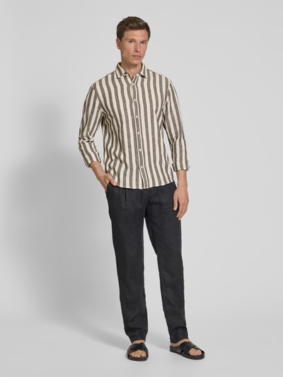 MCNEAL Tailored Fit Leinenhemd mit Kentkragen Schoko 1