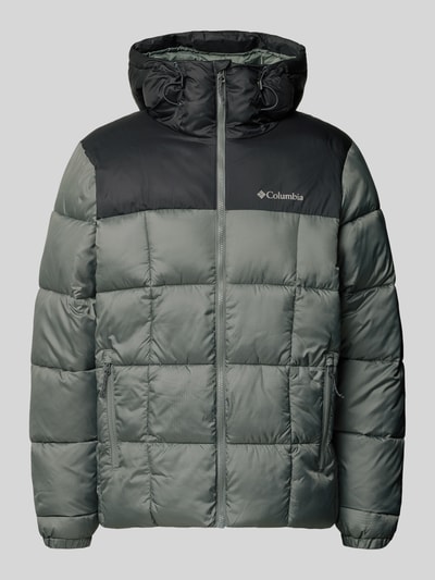 Produktfoto, Steppjacke mit Kapuze Modell 'Puffect™ IV' von Columbia in Grau mit Logo, sichtbaren Reißverschlusstaschen, glatter Struktur