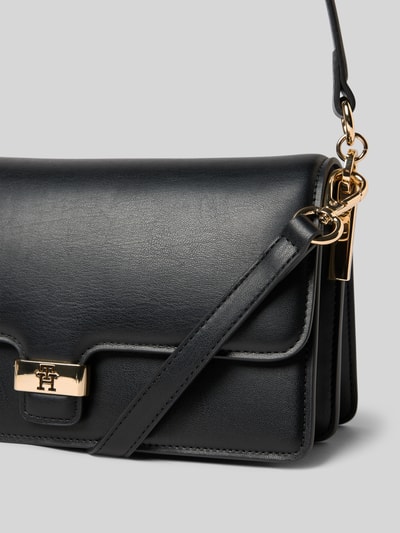 Tommy Hilfiger Umhängetasche mit Label-Applikation Black 3