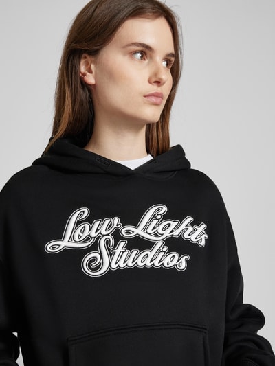 Low Lights Studios Hoodie mit Label-Stitching Modell 'SHUTTER' Black 3