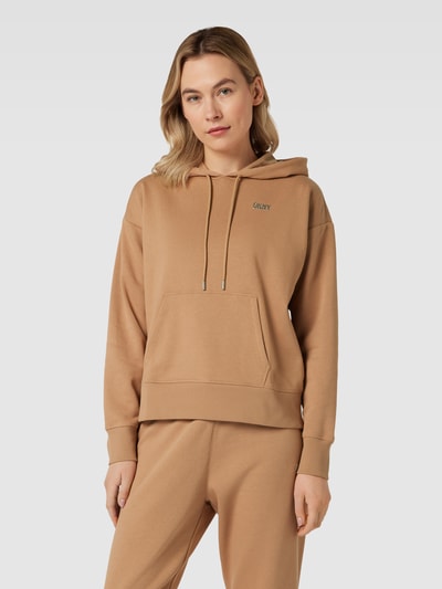 DKNY PERFORMANCE Bluza z kapturem i kieszenią kangurką Camel 4