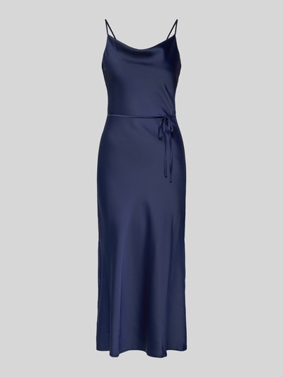 Produktfoto, Slim Fit Midikleid aus Satin Modell 'Thea' von YAS, Elastischer-Material-Mix, Spaghetti-Träger, abnehmbares Taillienband, dunkelblau, glatte Satin-Oberfläche