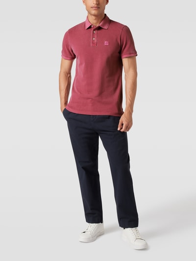 s.Oliver RED LABEL Poloshirt mit Label-Patch Fuchsia 1