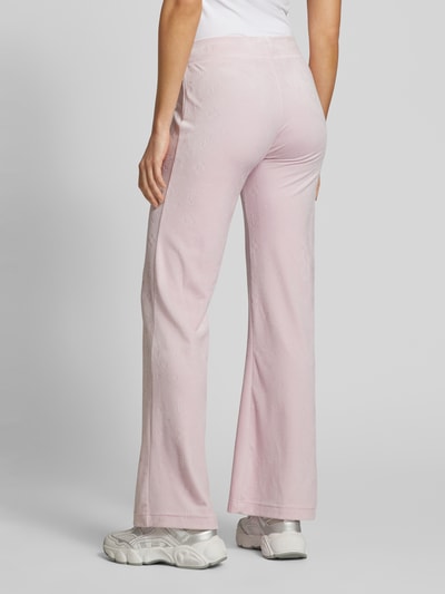 Juicy Couture Flared Sweatpants mit Tunnelzug Modell 'MONOGRAM LISA' Rosa 5