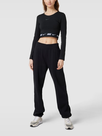 Nike Cropped Longsleeve mit Logo-Print Modell 'Crop Tape' Black 1