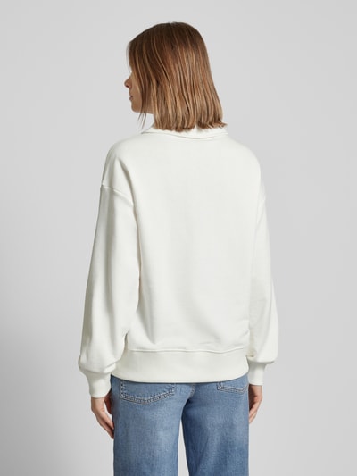 Gina Tricot Sweatshirt mit Umlegekragen Ecru 5