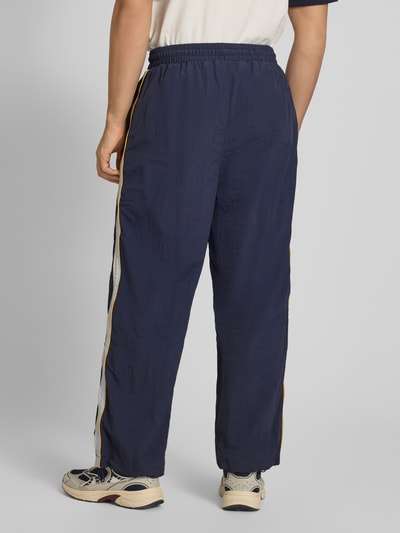 PROHIBITED Trackpants mit Label-Stitching Modell 'SLIPSTREAM' Marine 5