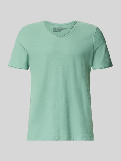 Produktfoto, T-Shirt mit V-Ausschnitt und Rollsaum von MCNEAL in Mintgrün, reine Baumwolle, Regular Fit, glatte Stofftextur, Vorderansicht.
