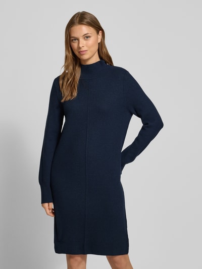 Tom Tailor Körpernahes Strickkleid aus Viskose-Mix Dunkelblau 4