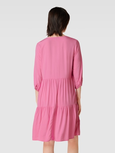 Montego Knielanges Kleid aus Viskose im Stufen-Look Pink 5