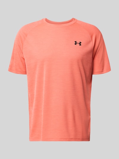 Produktfoto, rosafarbenes T-Shirt mit Label-Print Modell 'Tech' von Under Armour, gerader Schnitt, Rundhalsausschnitt, glatte Struktur
