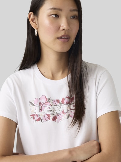 Levi's® t-shirt o kroju regular fit z czystej bawełny Biały 3