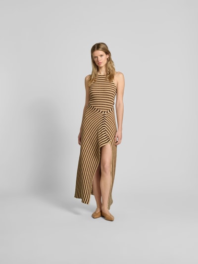 Nanushka Maxikleid mit gerippten Abschlüssen Hellbraun 4