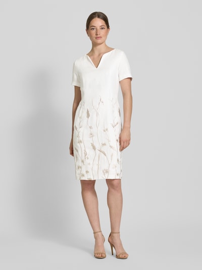 WHITE LABEL Knielanges Kleid mit V-Ausschnitt Offwhite 1